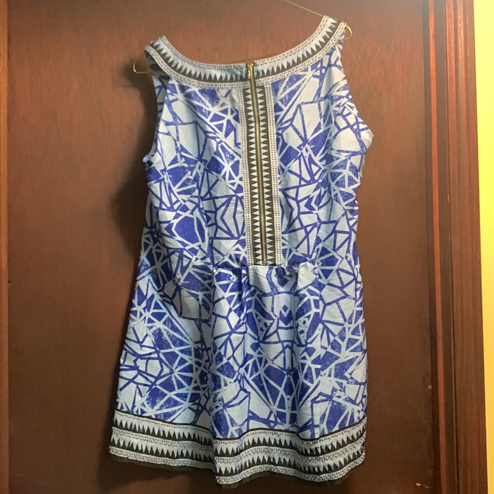 Top - Picture 4 of 5